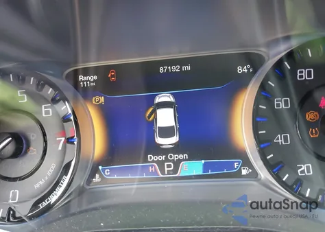 2015 Chrysler 200 S z USA, uszkodzony, nr VIN 1C3CCCDG1FN615637